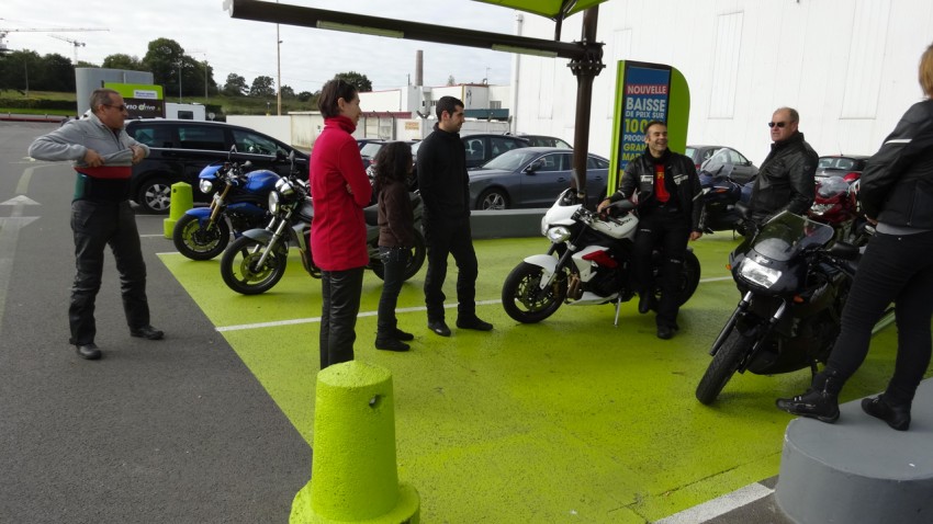 motard Rennais ont répondu présent à la première sortie moto de Laura