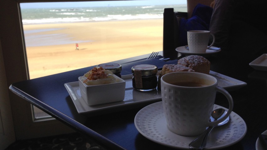 un café vue mer à Saint-Malo