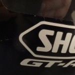 GT R Shoei, casque moto intégral haut de gamme