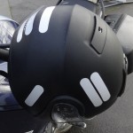 casque neotec shoei avec bande blanche