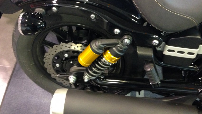 suspension sur le Bolt R