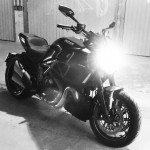 Diavel en noir et blanc