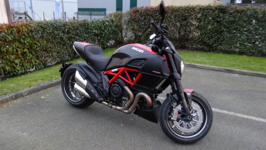 Ducati Diavel à Rennes