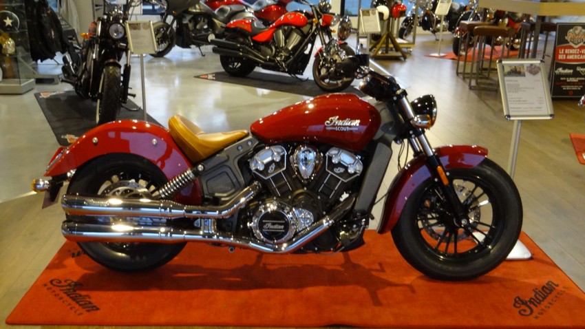 moto Indian Scout à Rennes