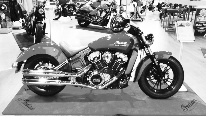 indian scout en noir et blanc