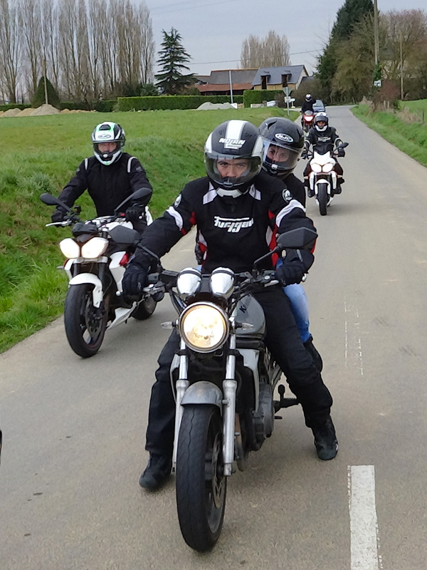 Rennais à moto