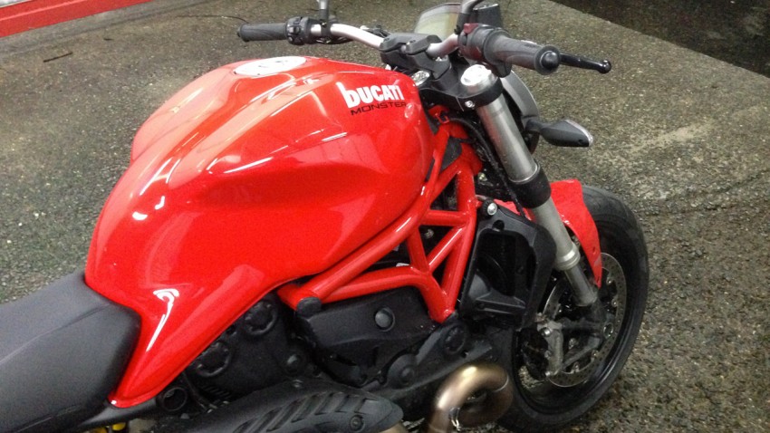 Ducati Monster huit cent vingt et un