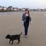 Laura et Tao sur la plage de Rochebonne à Saint-Malo