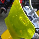 moto jaune