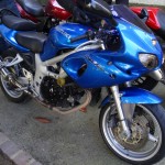 moto bleue