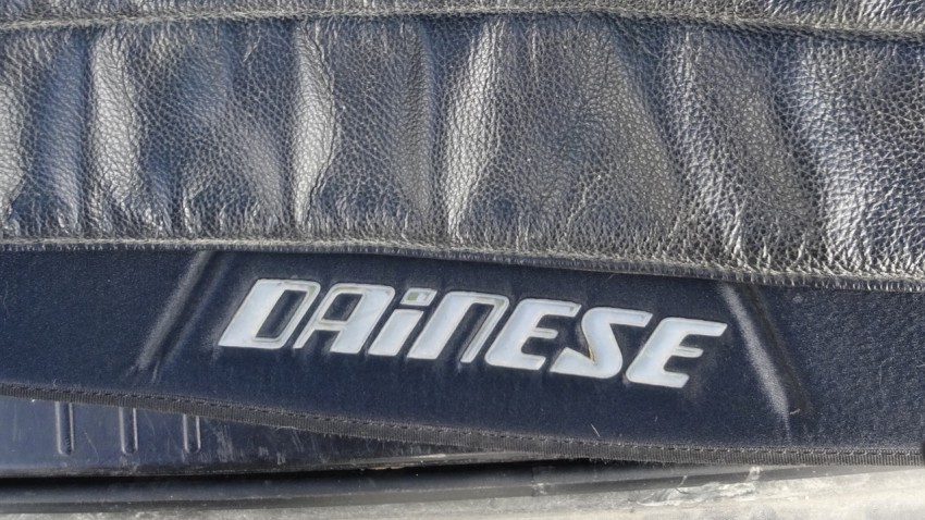 Cuir de moto Dainese