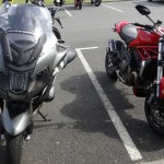 comparatif R1200RT et Monster 1200 Ducati