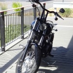 guidon haut sur le Street bob, harley davidson porte de Bretagne