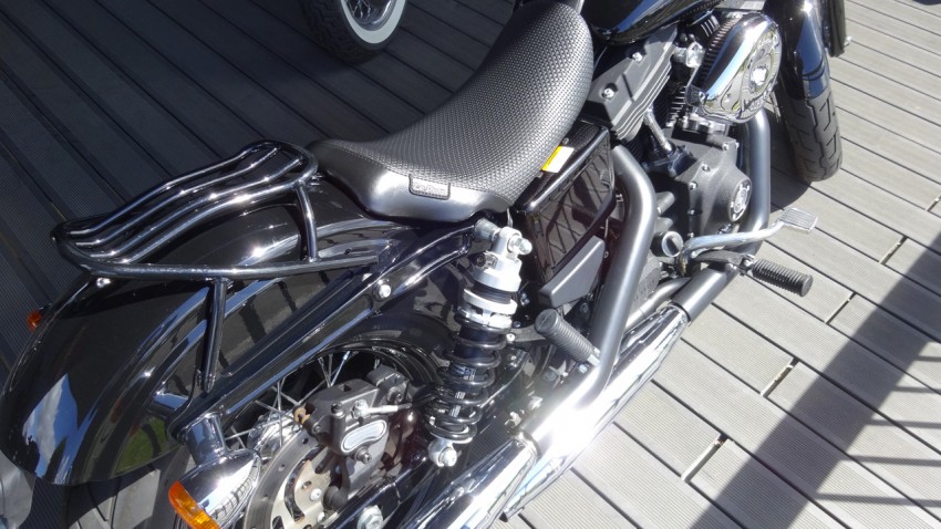 confort pour le pilote sur le Street bob