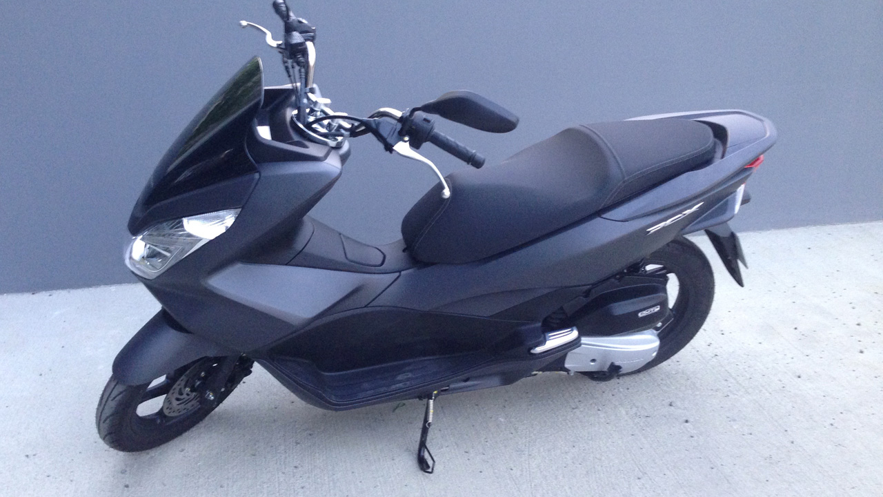 honda scooter pcx 125 gris mat