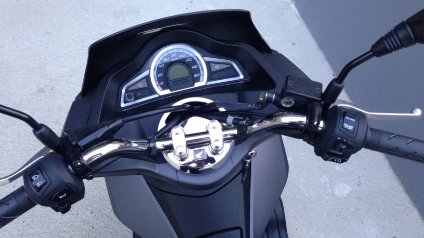 guidon de mob sur le pcx