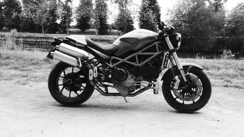 roadster ducati à Rennes