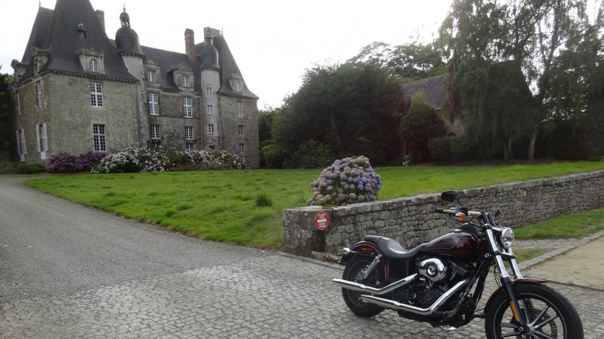 balade moto à la chapelle chaussée