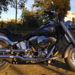 Conduite cruise sur le Fat Boy Harley Davidson