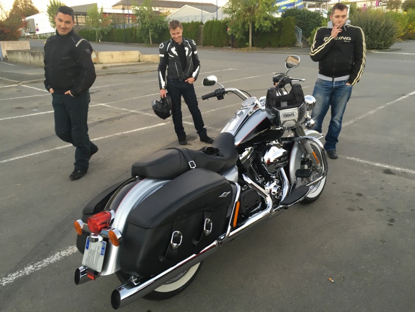 motards Rennais autour du Roadking