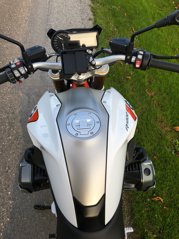 vie à bord du R1200R Bmw