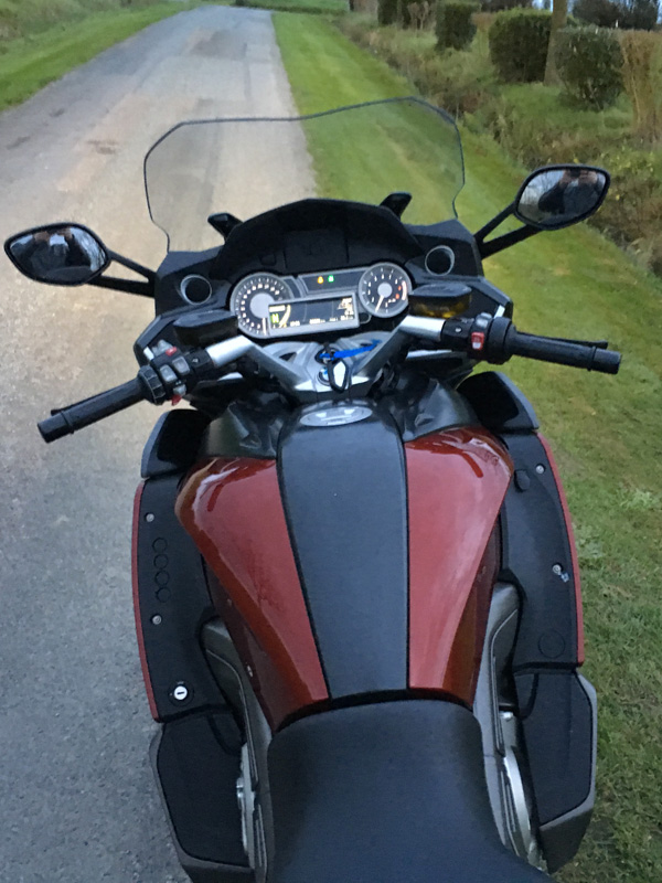 au guidon du K1600GT