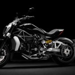 Xdiavel vue ¾ avant gauche