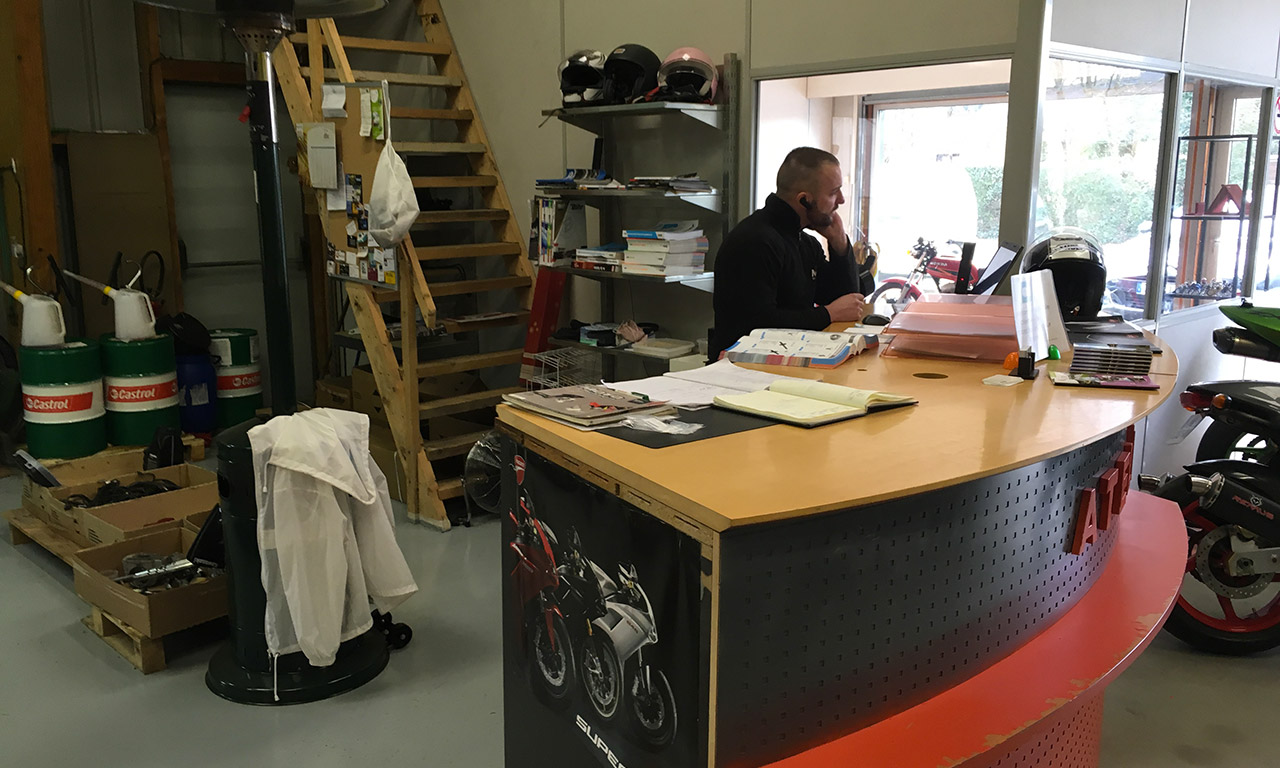 Atelier mécanique moto à Rennes