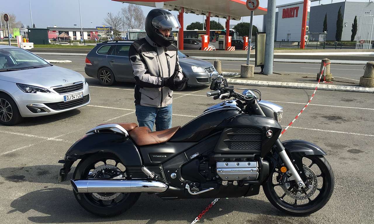 Stéphane et son F6C Honda