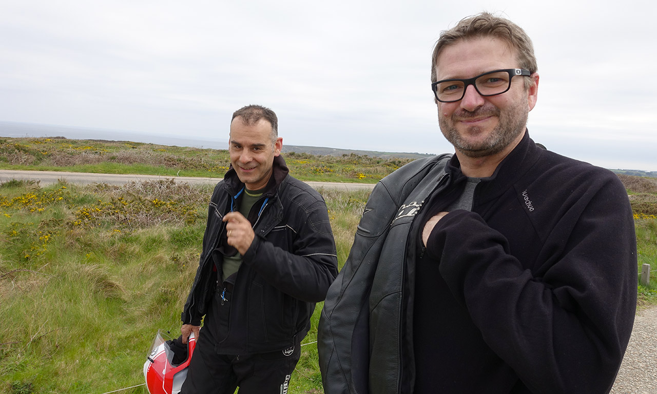 Jean-Claude et Laurent au Tour de Bretagne à moto