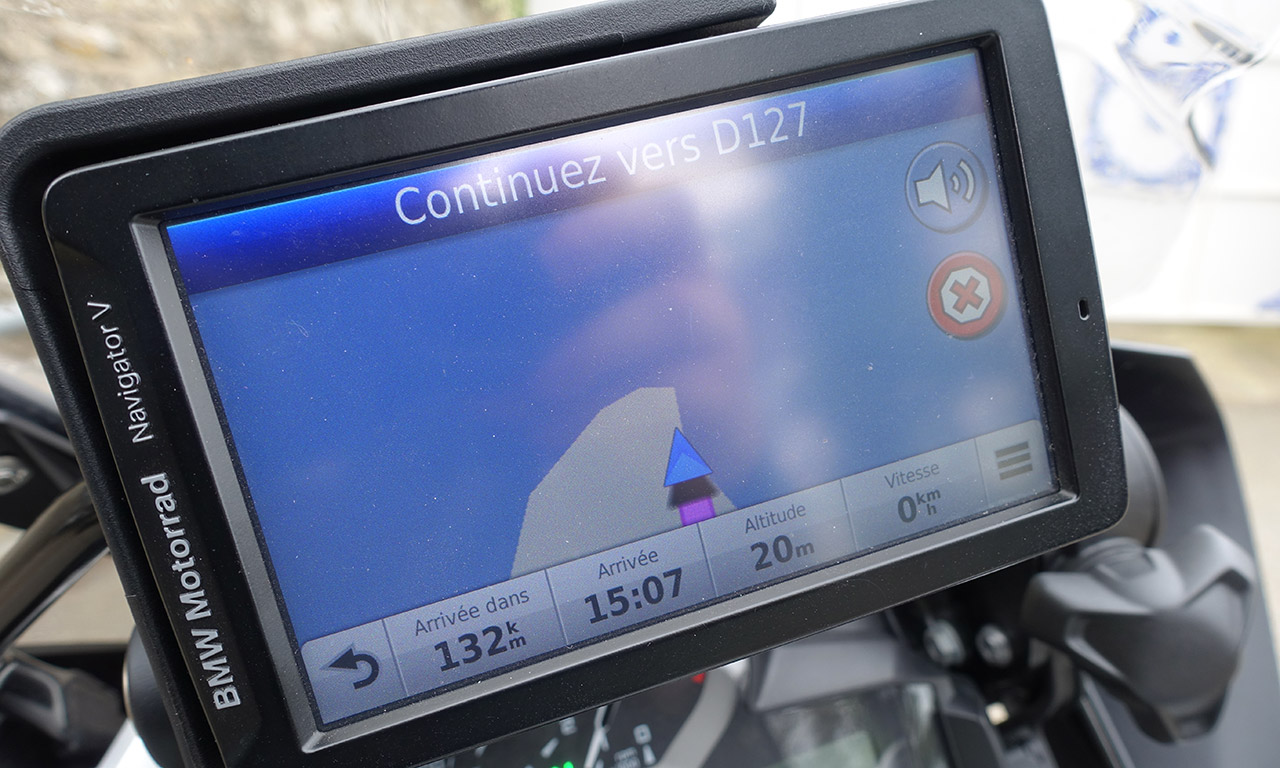 Excellent GPS BMW