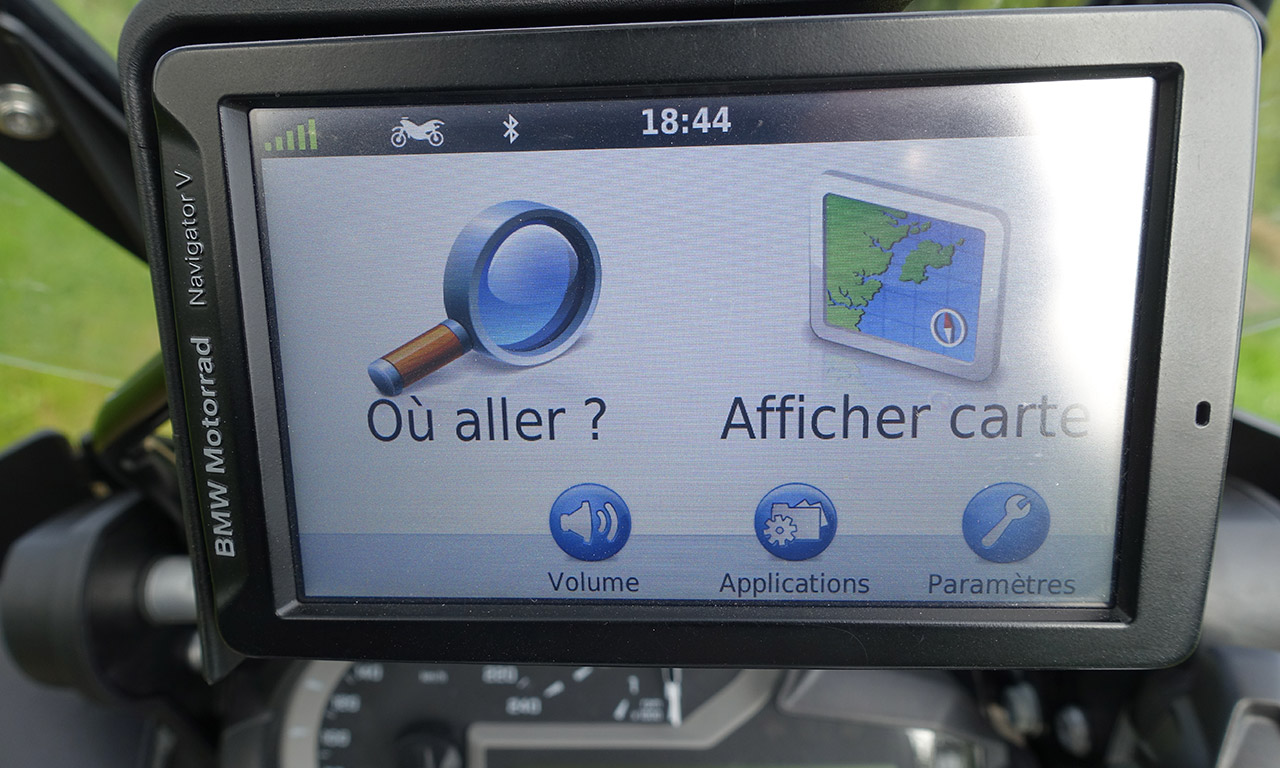 Ecran de départ sur le GPS BMW Navigator 5
