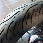 Michelin PR4 sur le R1200R