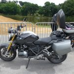 R1200R avec valise et topcase