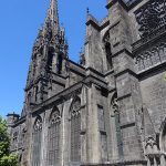 les pierres noires de la Cathédrale de Clermont Ferrand