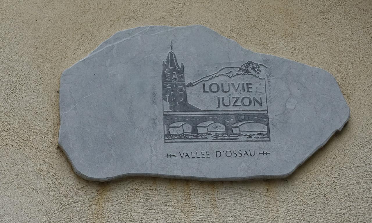 Louvie Juzon