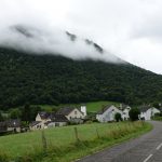 le ciel ne se lève pas, la pluie s'amorce