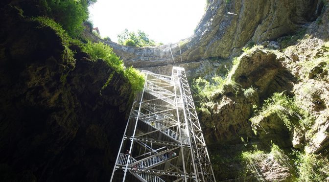 gouffre de padirac, vue d'en bas