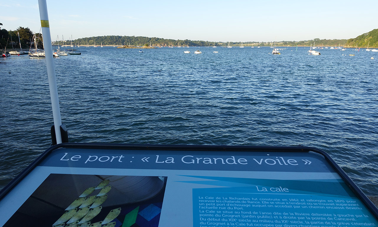 port de la grande voile à la Richardais