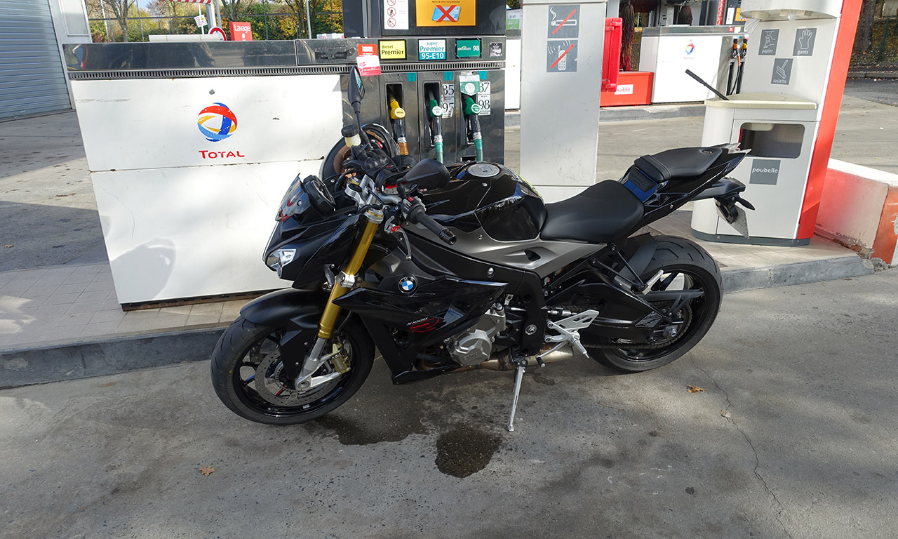 BMW S1000R noir