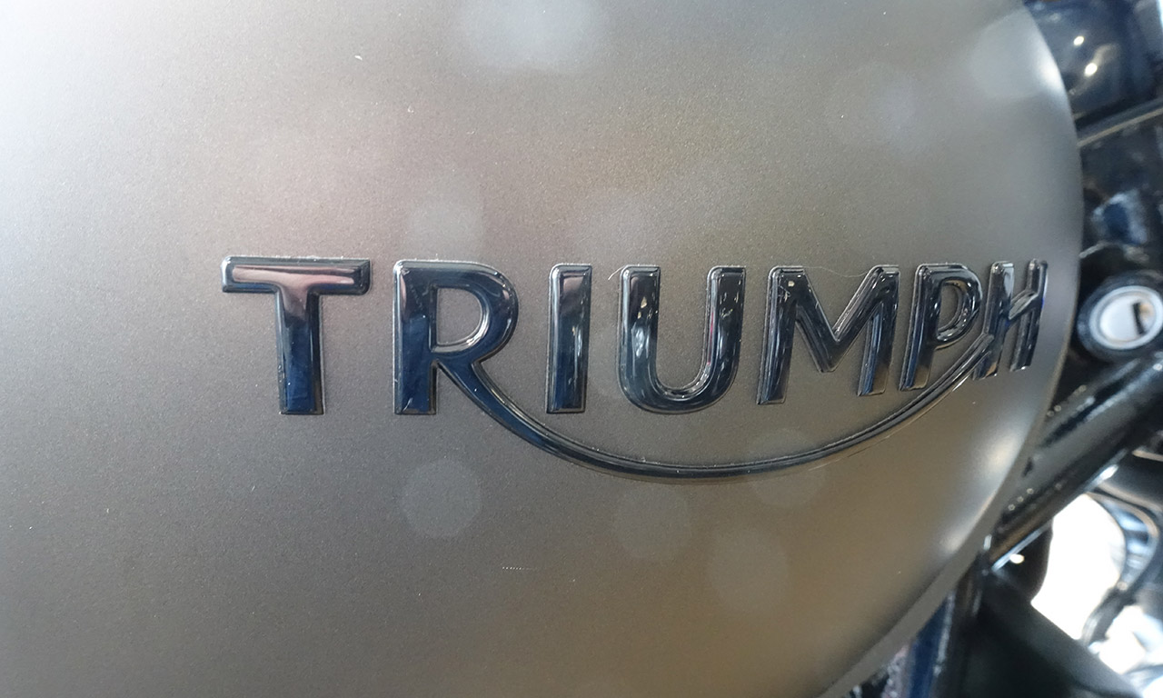 logo triumph