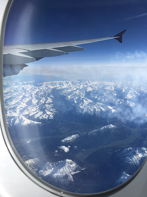 vue par le hublot depuis le Airbus A380