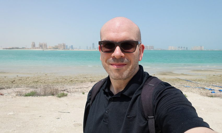 David Jazt sur la plage de Doha