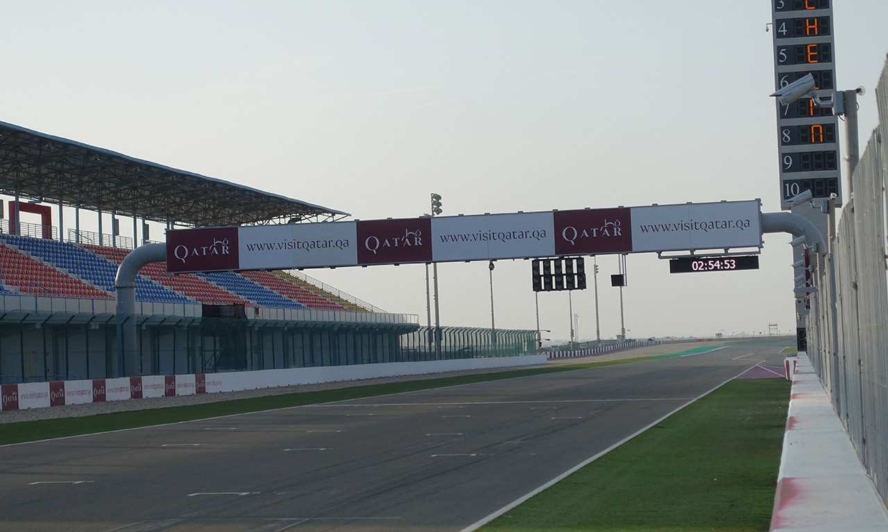 ligne de départ du circuit de Losail