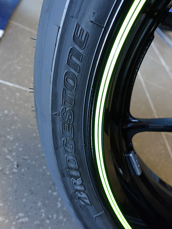 pneu moto Bridgestone GSXR 1000 2017