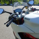 position de conduite sur le Super Sport S Ducati