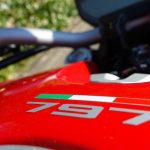 Monster 797 Ducati rouge