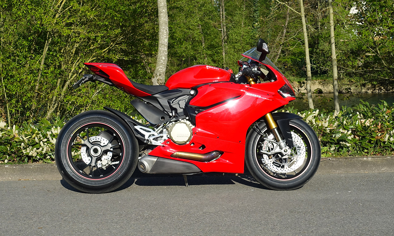 Moto Ducati Panigale 1299 S