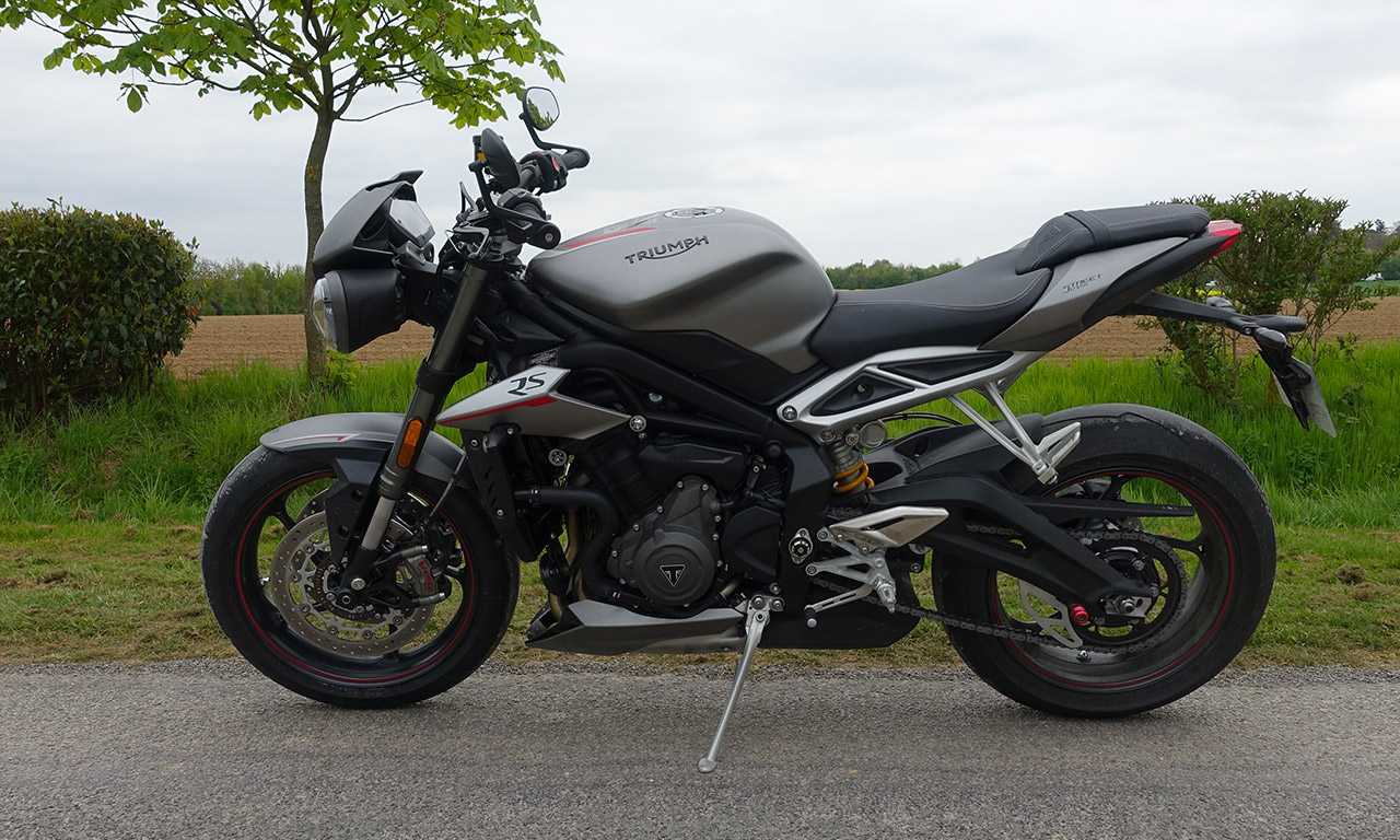 Et si on parlait assurance moto ?! (Street Triple A2 et BMW S1000XR) 