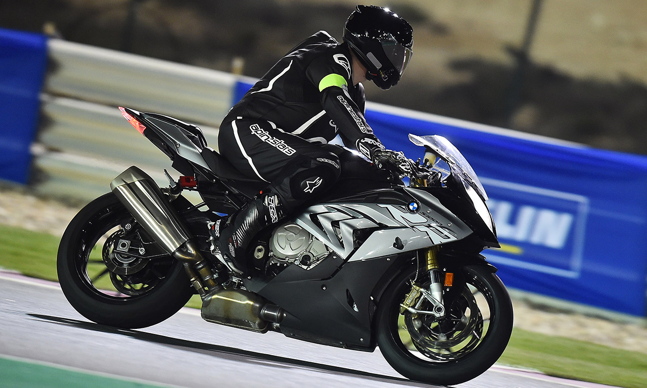 David Jazt sur le circuit de Losail (Qatar) en S1000RR